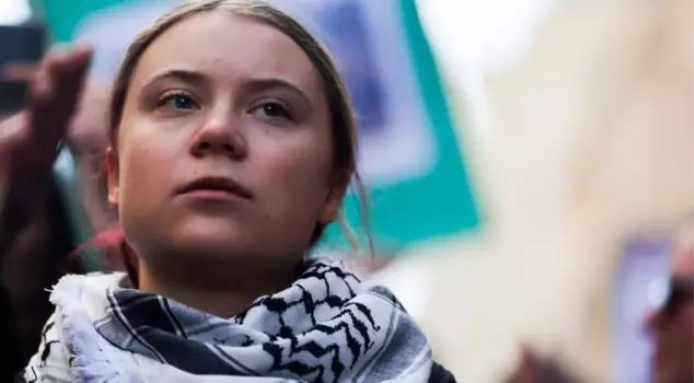 The activist Thunberg, who was detained in England, has been released.