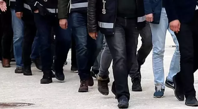 Operation against ISIS in Istanbul before New Year's: 115 suspects detained.