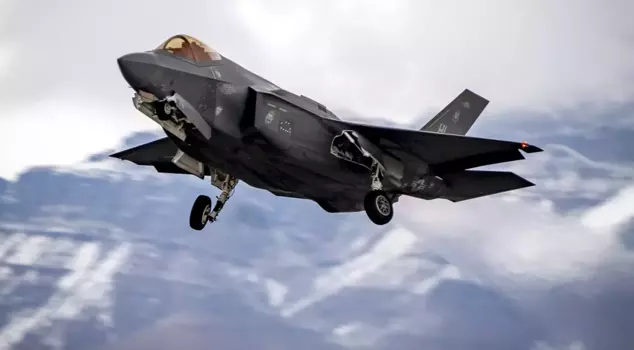 Airstrike in Syria! The country behind it is unknown.