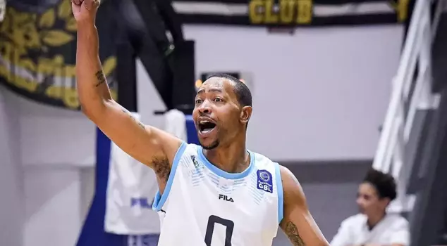 Former Fenerbahçe player Andrew Goudelock was detained in Greece.