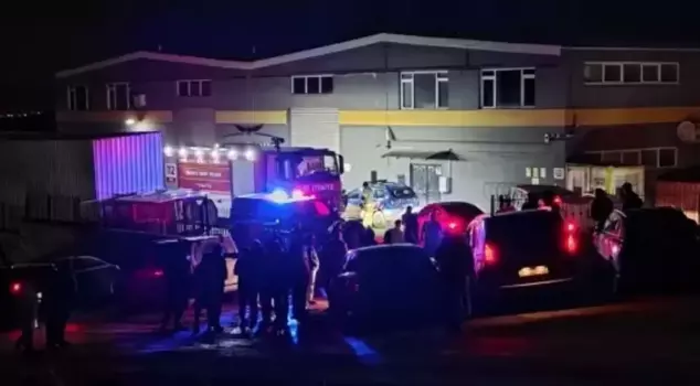 Heart-wrenching death in the factory! Fell into the shavings silo.