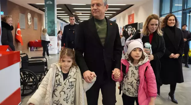 Özgür Özel kept his promise to Ferdi Zeyrek's twin daughters.