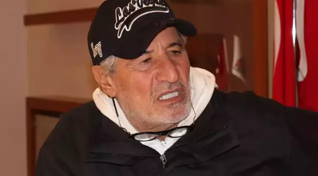 His heart stopped twice! Gökmen Özdenak is in intensive care.