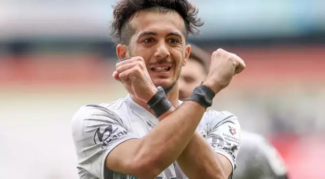 Kocaelispor's Tayfur Bingöl predicted the Super League champion.