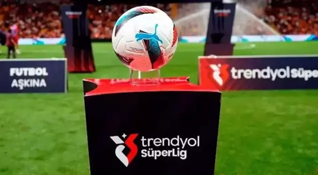 The record for coaching changes in the Super League has been broken.