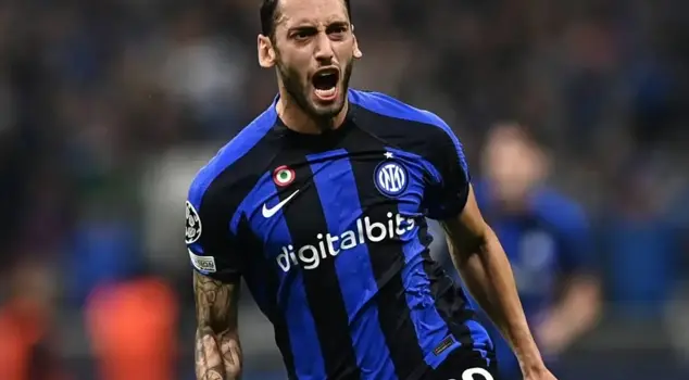 Hakan Çalhanoğlu is signing! Negotiations have started.