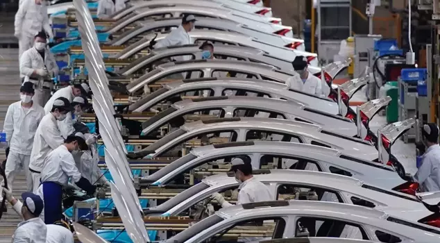 Things are not going well! The automotive giant has halted production for the second time.