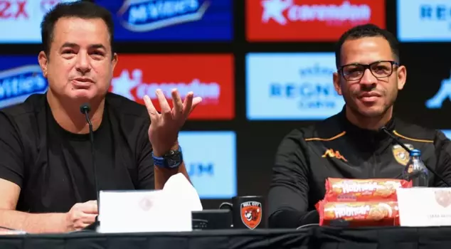 Liam Rosenior, who shone at Hull City under Acun Ilıcalı, has taken charge of the English giant.