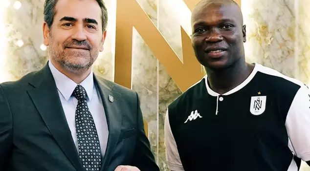 He signed 2.5 months ago! A shocking development regarding Aboubakar's future.