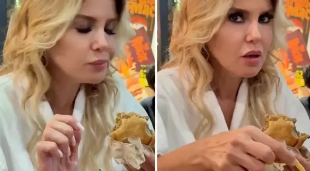 غولبن إرجن كانت في حالة من النشوة أثناء تناول الطعام.