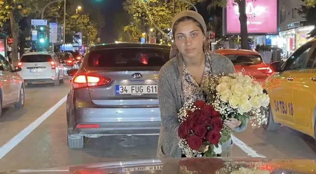 Everyone is talking about this girl who sells flowers.