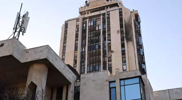 The terrorist organization YPG/SDG carried out a suicide drone attack on the Aleppo Governorate Building.