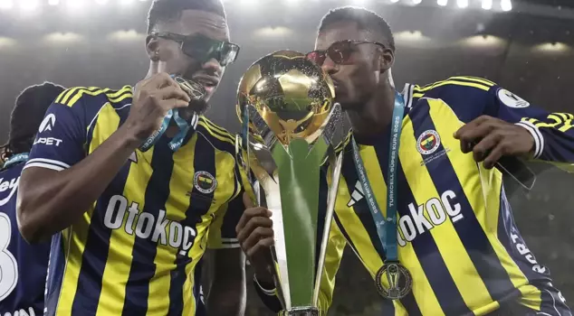 Fenerbahçe players who won the Super Cup receive a huge bonus.