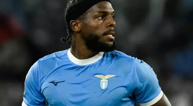 Осталось 2 миллиона евро разницы! Он собрал свои вещи и ждет, чтобы приехать в Бешикташ.