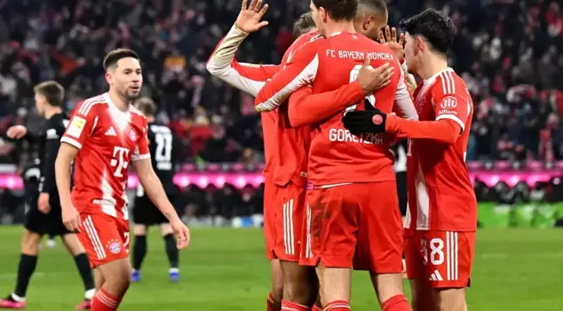 Bayern Munich defeated Wolfsburg 8-1.