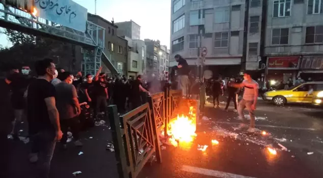 France is reducing its diplomatic staff in Tehran: Security concerns have come to the forefront.