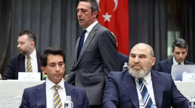 Ответ Сертак Комсуоглу на обвинения о том, что он будет кандидатом в президенты.