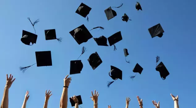 تقلصت عطلة الصيف إلى شهر واحد، والتعليم الجامعي إلى ثلاث سنوات! كما تم تحديد التخصصات التي ستطبق فيها.