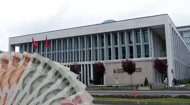 تم إلغاء مكافآت العيد في بلدية إسطنبول، والموظفون يستعدون للاحتجاج.