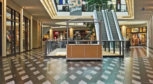 Девелопер роскошной торговли поднял флаг банкротства.