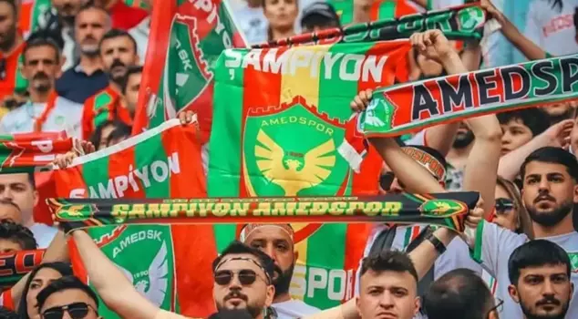 The agreement made by the Super Lig giant angered Amedspor fans.