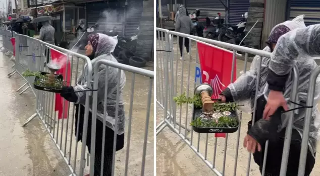 While trying to chant slogans, he burned himself, ignoring those who said, 