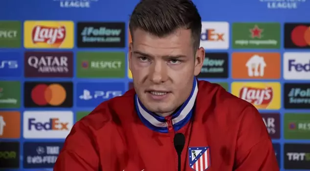 Александр Сёрлёт поставил точку в слухах о своём будущем.