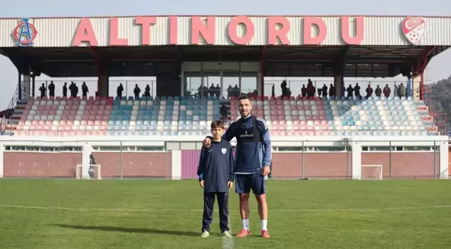 التقى الأب والابن في ألتي نوردو