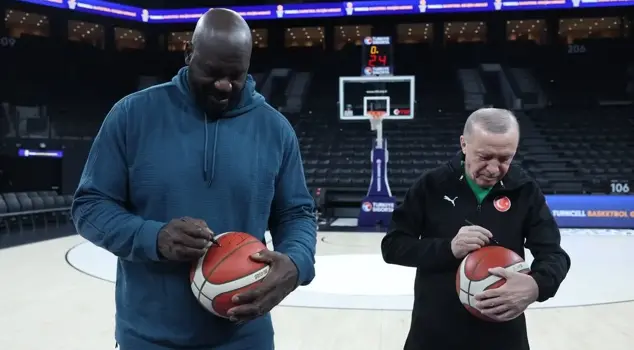 الرئيس أردوغان، في نفس الملعب مع الاسم الأسطوري