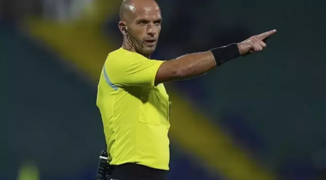 The match that millions of fans are eagerly waiting for will be officiated by Luis Godinho.