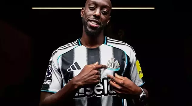 Фенербахче совершил трансфер нападающего за 57 миллионов евро.