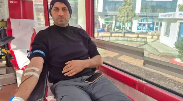 A gift of a form and a match ticket for blood donors.