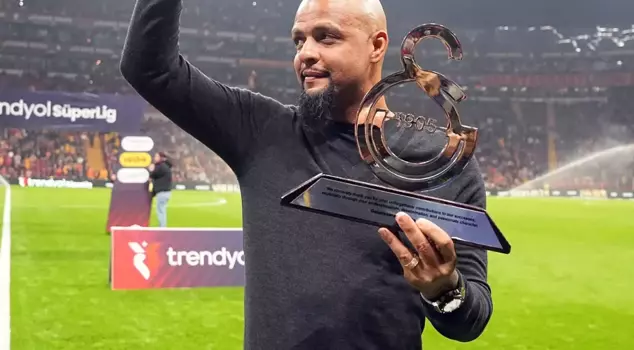 Felipe Melo's reaction to the disrespect shown to the Turkish flag.