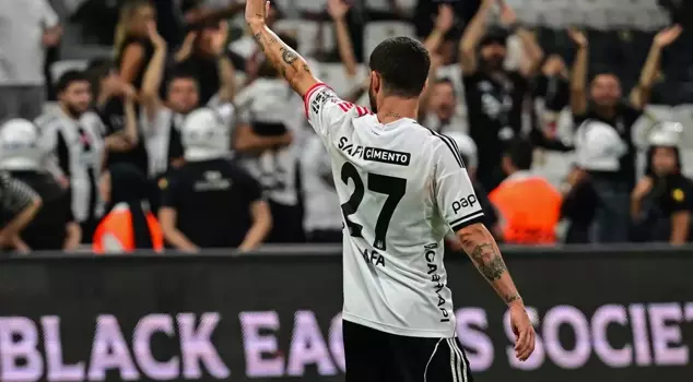 تم تحديد الراتب السنوي الذي سيتقاضاه رافا سيلفا، الذي يكسب 6 ملايين يورو في بشيكتاش، في بنفيكا.