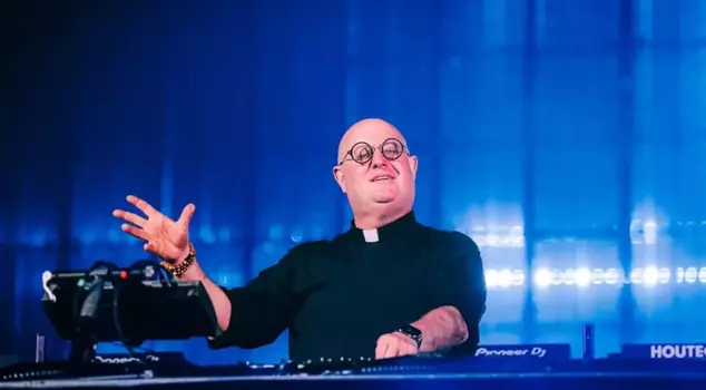 The extraordinary transition from a Portuguese priest to a DJ: The new icon of social media.