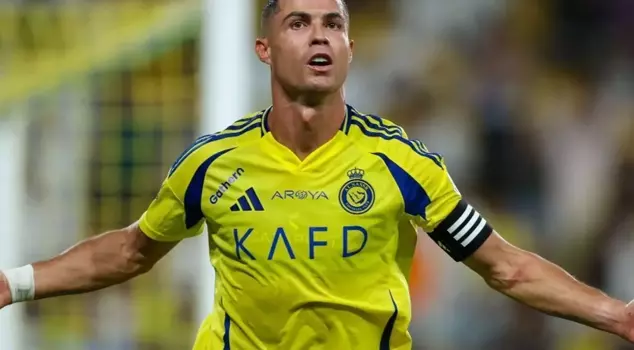 They used Ronaldo here too! An interesting advertisement in Saudi Arabia.