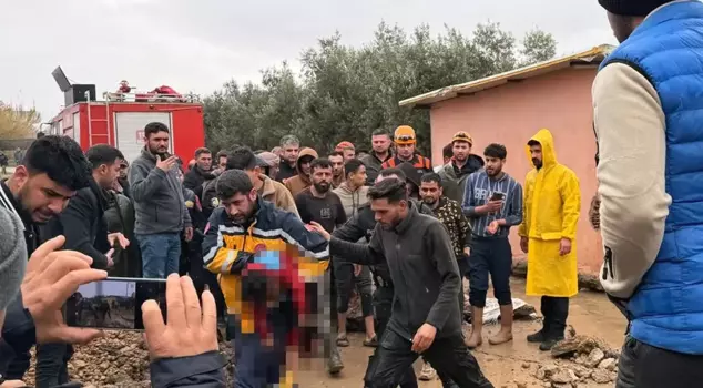 The city was hit by heavy rain! A 3-year-old child who fell into a drainage channel while playing lost his life.