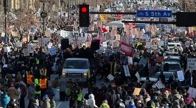 Call for CEOs to Reduce Tensions After ICE Operation in Minnesota