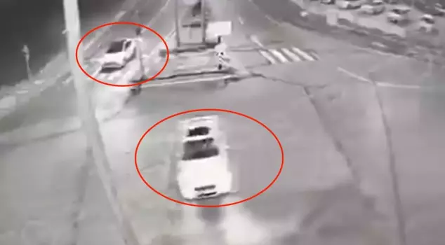 Two drivers who drifted in traffic in Ankara received exemplary punishment.