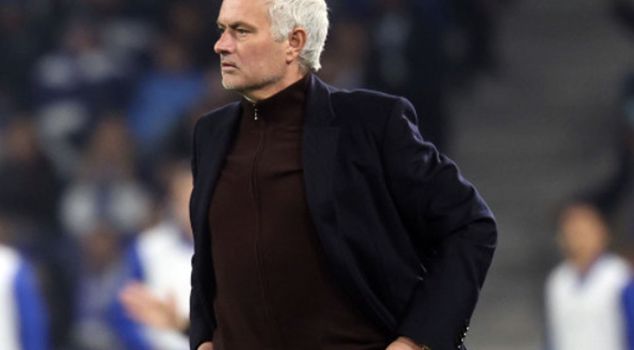 Mourinho is bringing Fenerbahçe's star along with him after Rafa.