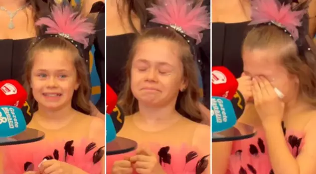 The little player Damla Çolak, who lost her father, was overwhelmed with tears at the premiere.
