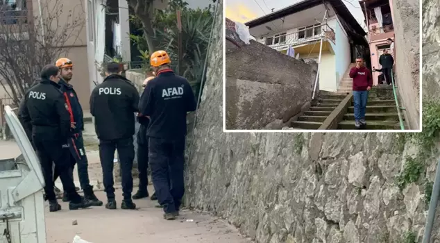 Плитки вздулись, и это было замечено, после чего срочно эвакуировали.