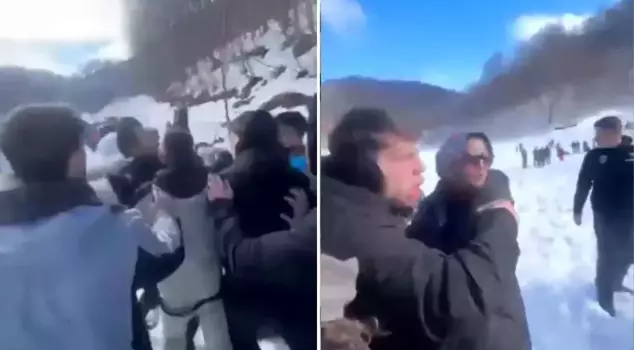 ضربوا والده أمام ابنه