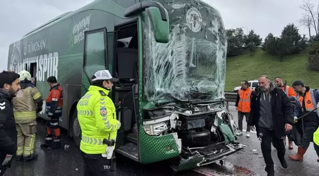 فريق قونية سبور تحت 19 عامًا تعرض لحادث في إسطنبول! هناك مصابون.