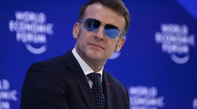 Macron gives operational orders to the intelligence of three countries' leaders.