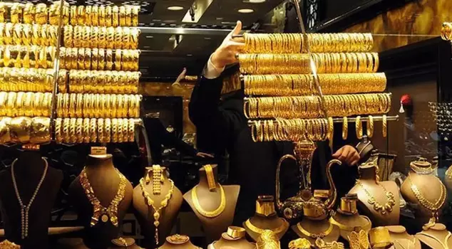 المستثمرون انتبهوا! تحركات غير متوقعة في الذهب