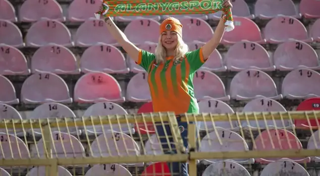 He supported Alanyaspor all by himself! Those who hear how many kilometers he traveled are amazed.