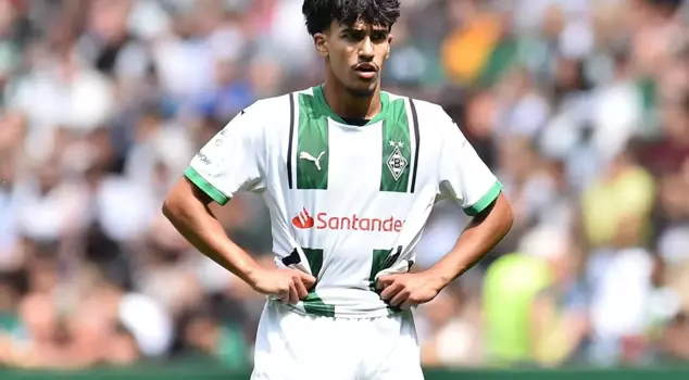 بعد انتقال نغاه إلى غلطة سراي، تم الانتهاء من الصفقة أيضًا مع كان أرمندو.