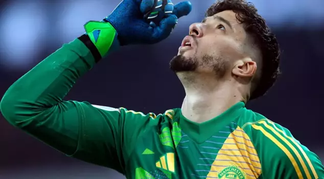 Переход Алтая Байындыра в клуб Супер Лиги был противостоянием Манчестер Юнайтед.