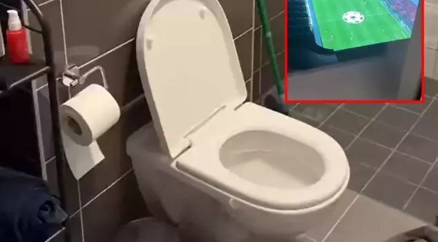 Этот туалетный вид взорвал социальные сети! Билеты раскупятся за считанные секунды.